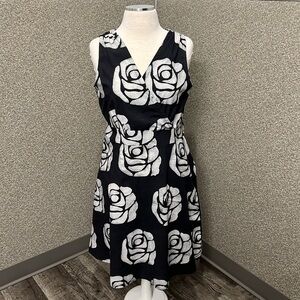Global Mamas Black with White Floral Print Sleeveless V-neck Dress Size Large